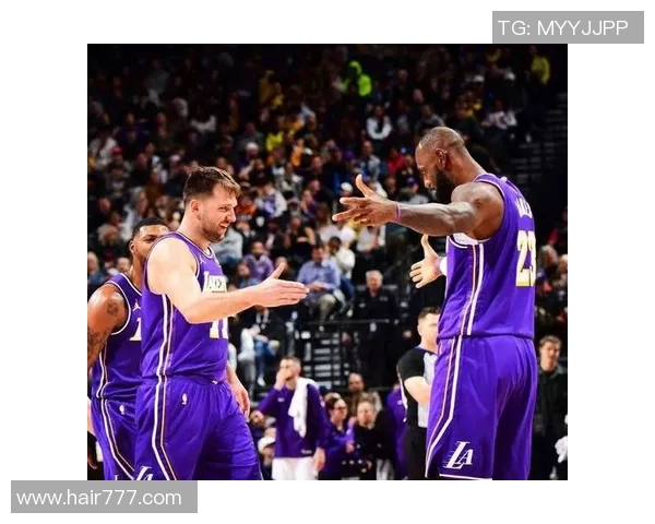 湖人对热火激战成败揭晓最后比分引发球迷热议