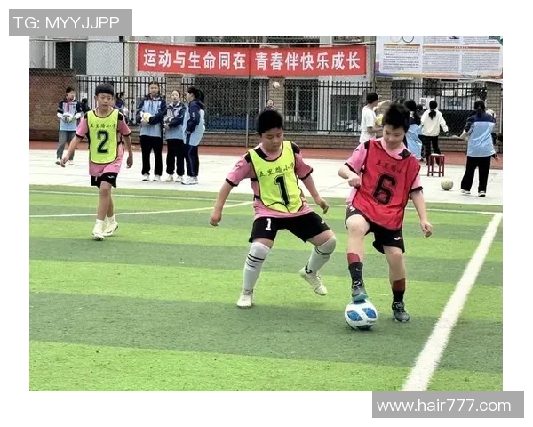 区三中校园足球比赛精彩直播全程回顾与精彩瞬间分享