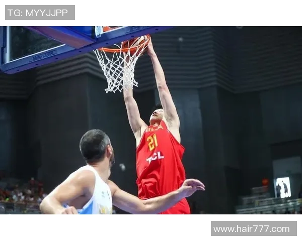 男篮蓝队与乌克兰激战视频回顾精彩瞬间与赛后分析 男篮蓝队与乌克兰激战视频回顾精彩瞬间与赛后分析